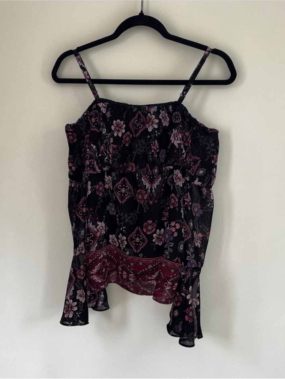 BCX Black Floral Print Spaghetti Strap Cami